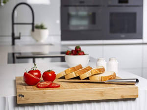 Bandeja para servir carne de cocina personalizada profesional, cubierta de estufa de bambú Extra grande, tabla de cortar con borde de mostrador - Product Image 3