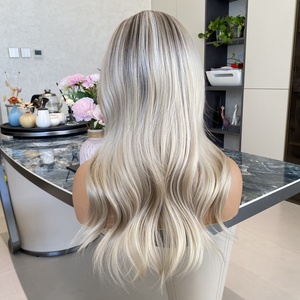 Perruque synthétique haute qualité 13*4 Lace Front, lisse ou ondulée, résistante à la chaleur, en fibre futuriste, pour femmes - Product Image 6