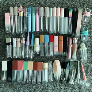 Maxfree Hot Selling 7ml Empty White Black pink Lip Gloss Tube Containers with <b>Wands</b> Custom logo Private Label Lipgloss with Box - Product Image 5