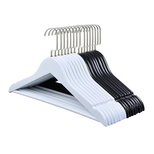 <span class=keywords><strong>Perchas</strong></span> de gancho plano 2024, <span class=keywords><strong>perchas</strong></span> de <span class=keywords><strong>madera</strong></span> negras/blancas, <span class=keywords><strong>perchas</strong></span> personalizadas multifunción para tienda de ropa para niños - Product Image 1