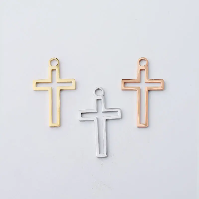 30x28mm DIY Accessory Stainless Steel Silver/Gold/Rose Gold Religion Hollow Cross Shape Pendant Charms Pendant For Necklace