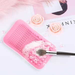 Tampon nettoyant pour pinceaux de maquillage en silicone souple personnalisé, tampon nettoyant pour le visage en silicone rectangulaire - Product Image 4