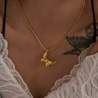 Dazan nouvel été 18k plaqué or sans ternissement en acier inoxydable classique arc papillon Super brillant pendentif lame collier femmes
