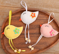 Oiseau en feutre Décoration de Pâques Ornement d'oiseau en feutre de Pâques pour les vacances de Pâques