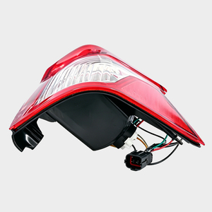 Fanale Posteriore USEKA per <span class=keywords><strong>Ssangyong</strong></span> <span class=keywords><strong>Korando</strong></span> Sports OEM 8360132600 Luce Posteriore Luce di Stop Ricambi Auto 2014-2018 - Product Image 3