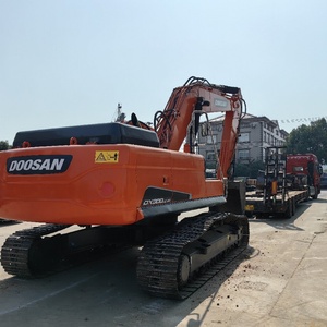 รถขุด Doosan Dx300 มือสองราคาถูก รับประกันคุณภาพ รถขุดตีนตะขาบ 30 ตัน พร้อมใช้งาน ชั่วโมงการทำงานต่ำ - Product Image 2