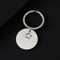Ywyougang Vintage Cartoon Schlüsselanhänger mit leerer Scheibe, hohlem Stern-Charm aus Edelstahl, individuell lasergravierbar, personalisierter Schlüsselring