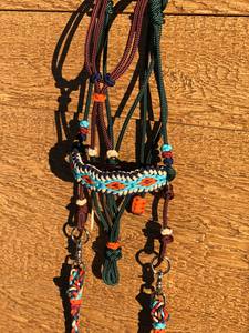 Hochwertiges Verstellbares Weiches Seilhalfter Gebisslose Zäumung Hackamore Pferdehalfter mit Diamant-Paracord-Umwicklung Geflochtenes Pferdehalfter - Product Image 4