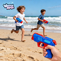 Pistolets à eau colorés en plastique PP bleu ODM OEM en gros WANNA FUN WT228948 pour la plage et les jeux de sable