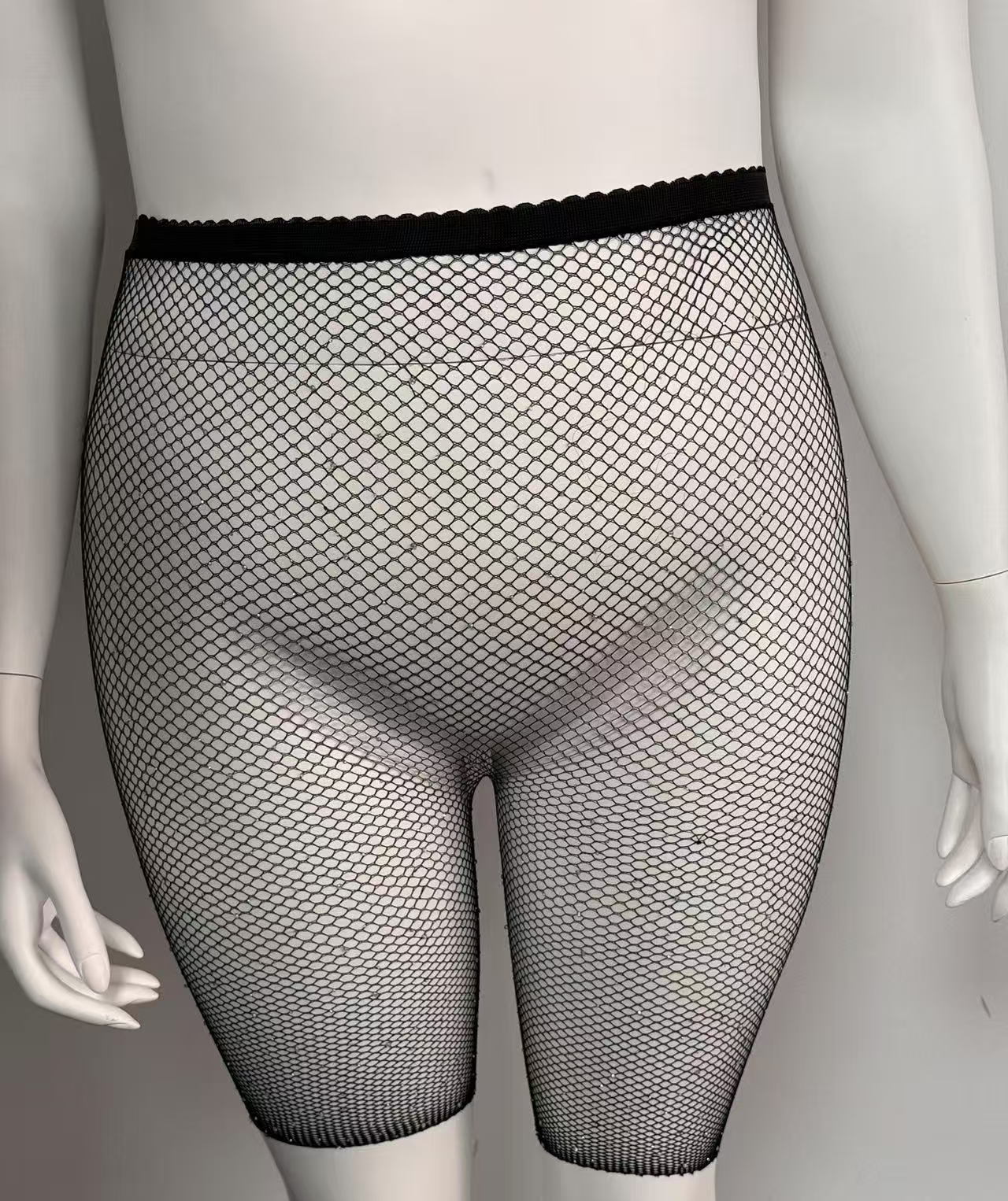 S01-Black