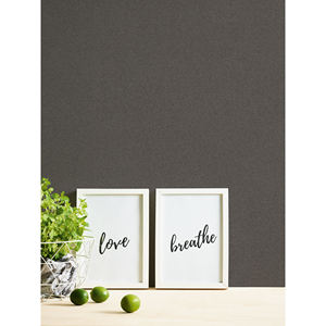 วอลเปเปอร์ไม่ทอเกรดพรีเมียม วัสดุฟลีซ ผิวสัมผัสแบบด้านเล็กน้อย ผ่านการรับรองมาตรฐาน CE เพื่อประสิทธิภาพที่ดีที่สุด - Product Image 2