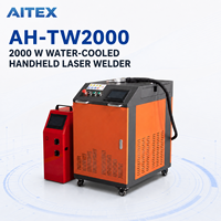 Machine de soudage laser portative refroidie par eau 2000W, soudeuse laser à fibre avec alimentation en fil optionnelle pour la fabrication métallique AH-TW2000
