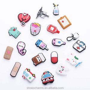 Zapatos de Jardín de Goma Suave con Diseño de Flores, Serie de Comida Adorable, <span class=keywords><strong>Zuecos</strong></span> con Personalidad y Accesorios Decorativos - Product Image 6