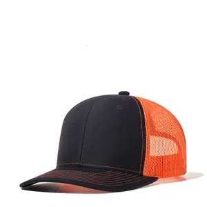 Cappello da camionista sportivo in rete ricamata con toppa personalizzata curva a 6 pannelli, cappello da camionista vuoto per uomo