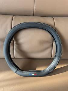 MELCO Housse de <span class=keywords><strong>volant</strong></span> de voiture personnalisée Peugeot <span class=keywords><strong>208</strong></span> 2012-2020, élégante, double forme en D, noire, printemps-hiver, fabriquée en Chine - Product Image 4