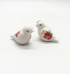 Garden Bird Shaped Ceramic Salt & Pepper Shaker, White Novelty Gifts & Crafts