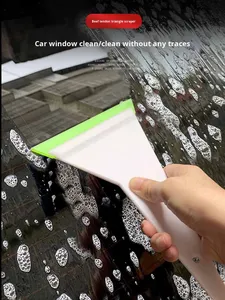 Strumento per Applicazione Pellicole Auto, Raschietto Triangolare per Installazione Pellicole, Strumento per Rimozione Acqua e Spremitura per Pellicole Solari e Vetri - Product Image 6