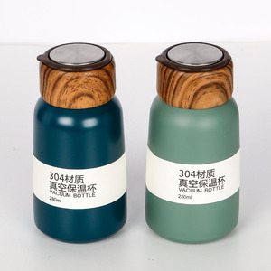 Nuovo prodotto ecologico fiaschetta in legno da 280ml con coperchio bottiglia d'acqua in acciaio inossidabile con manico in Silicone - Product Image 2