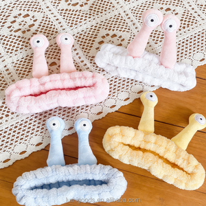 Bandas Elásticas para el Cabello de Felpa Coral y Franela para Mujer - Accesorios para Spa, Yoga y <span class=keywords><strong>Maquillaje</strong></span> con Diseño de Dibujos Animados - Product Image 1