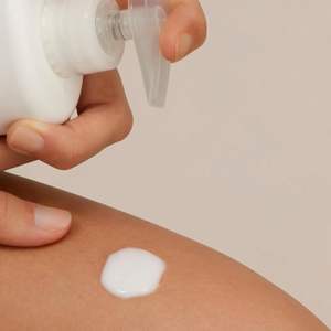 Aixin Private 10% <span class=keywords><strong>Urea</strong></span> Loción corporal nutre sin sensación grasosa o pesada en la piel <span class=keywords><strong>Crema</strong></span> de <span class=keywords><strong>urea</strong></span> - Product Image 6