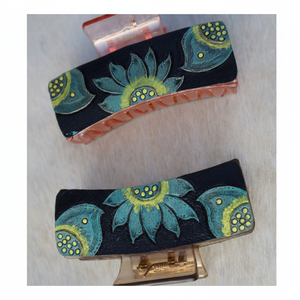 Western Tooled Leather Hair Claw Clip Cowgirl Accesorios para el cabello con cuero de vaca Tooled - Product Image 1