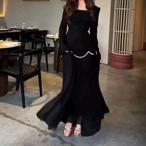 เดรสยาวแฟชั่นผู้หญิงคอเหลี่ยมแขนยาวประดับมุกหรูหราแบบต่อผ้า - Product Image 5