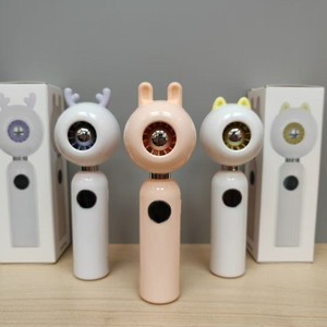 พัดลมพกพาขนาดเล็กพร้อมจอแสดงผลดิจิตอลไร้ใบพัด USB ชาร์จได้ พัดลมระบายความร้อนแบบมือถือพลังสูงสำหรับใช้งานกลางแจ้ง สีส้ม ลายแมว สีชมพู - Product Image 1