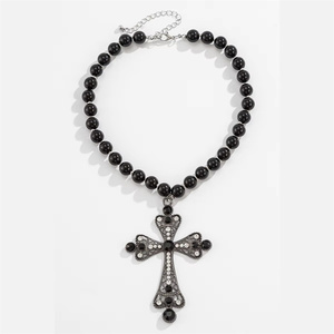 Collares con colgantes de Cruz de cristal hueco grande para mujer, cadenas de cuentas de boda a la moda para mujer, accesorios en el cuello, joyería de moda - Product Image 2