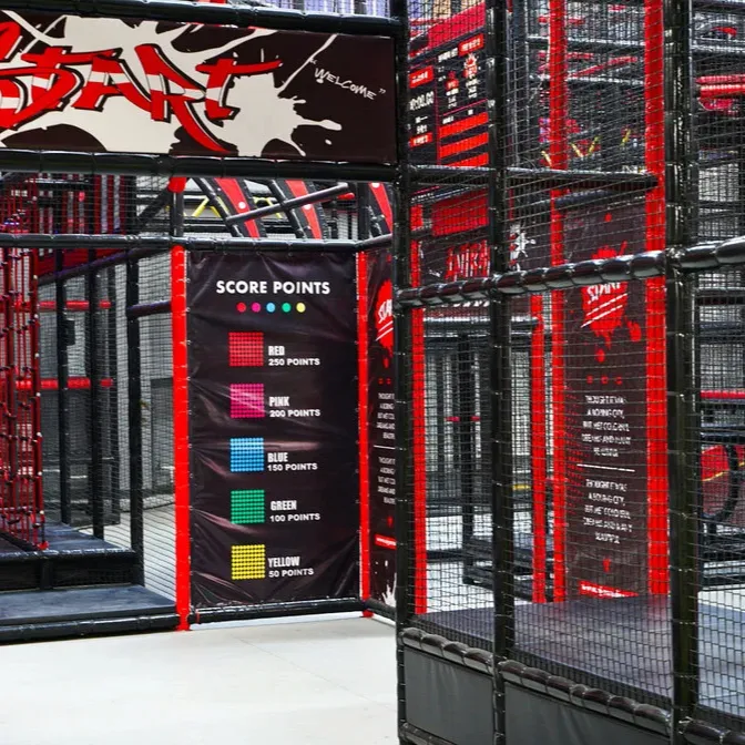 Etiket interaktif oyun FEC oyun merkezi kapalı yumuşak oyun ekipmanları spor seti çocuklar ve yetişkinler için macera parkı konumlar