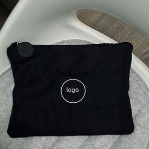 Nouvelle Pochette en Coton Style Petite Fragrance 2025 – Sac de Rangement Portable Zippé Tendance et Léger pour Articles de Toilette de Grande Marque - Product Image 4