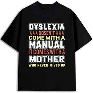 La dislexia no viene con un manual, viene con una madre que nunca se rinde, camiseta para hombre, 100% algodón, corte regular, manga corta - Product Image 1