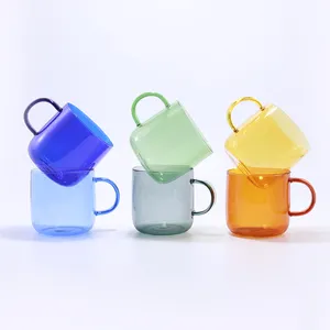 OEM工厂价格350毫升硼硅酸盐玻璃咖啡杯洗碗机可用玻璃杯12盎司带手柄的彩色玻璃茶杯