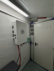 Inversor Híbrido Monofásico Deye de 6Kw 8Kw 10Kw 12Kw en Stock en la UE, Sistema de Inversor Solar con Entrega Gratuita DDP - Product Image 2