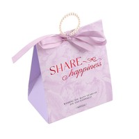 Boîte cadeau de mariage triangulaire à motif floral, peinte à l'huile avec nom personnalisé, avec poignée en perles et ruban, pour emballage de bonbons pour invités