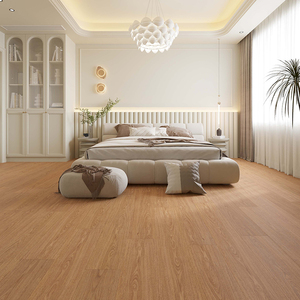 Dalles de sol en vinyle SPC pour projets commerciaux, aspect micro-ciment, logo personnalisé OEM, finition haute brillance, certifiées SGS CE RoHS. - Product Image 1