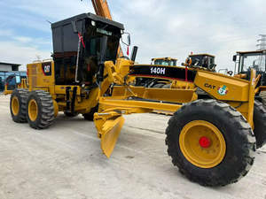 Vente flash : Matériel de construction d'occasion Caterpillar, niveleuse hydraulique CAT 140H, modèle 2020, garantie 1 an - Product Image 2