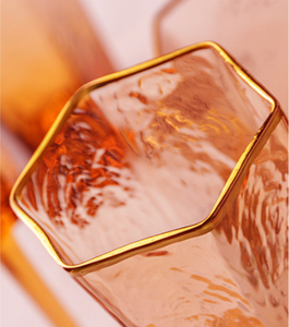 Hotsale Marteau Motif Transparent hexaèdre <span class=keywords><strong>Champagne</strong></span> <span class=keywords><strong>Verre</strong></span> tasse <span class=keywords><strong>verre</strong></span> à vin avec bord <span class=keywords><strong>doré</strong></span> - Product Image 6