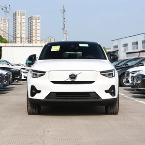 รถยนต์วอลโว่ <span class=keywords><strong>C40</strong></span> Recharge รุ่นปี 2022 แบบ Long-range <span class=keywords><strong>Pure</strong></span> SUV พวงมาลัยซ้าย ภายในสีเข้ม เบาะหนัง ขับเคลื่อนล้อหน้า - Product Image 2