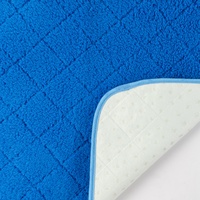 Tampons de pipi lavables absorbants lavables imperméables réutilisables grands chiots tapis de dressage pour chiens et chats avec un design de tapis moderne