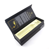 Boîte cadeau de vin pliable en forme de bouteille de vin en papier noir mat de luxe fermeture magnétique avec insert
