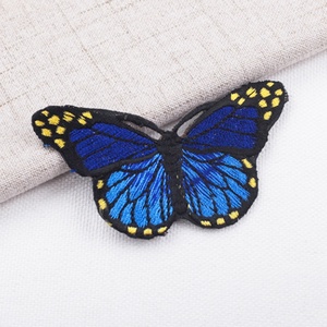 Parches Bordados al por Mayor, Parches de Mariposas Coloridos Personalizados para Planchar - Product Image 3