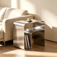 Table d'appoint/bout de canapé moderne minimaliste Bauhaus en acier avec compartiment de rangement intégré pour magazines, idéale pour salon, canapé ou chambre à coucher