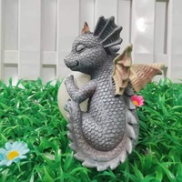 Statue de méditation du dragon du jardin à l'énergie solaire, statue avec boule de observation