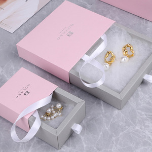 Boîtes à bijoux en papier rose personnalisées Boyang, boîtes cadeaux pour boucles d'oreilles avec pochette - Product Image 4