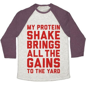 Mon shake protéiné apporte toutes les performances sur le terrain – T-shirt de baseball unisexe en tissu mélangé - Product Image 4