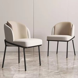 Chaises de <span class=keywords><strong>Salle</strong></span> à <span class=keywords><strong>Manger</strong></span> Modernes en <span class=keywords><strong>Tissu</strong></span> de Luxe avec Pieds en Métal pour la Maison et le Salon - Product Image 1