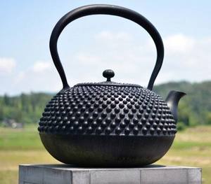 Proveedores japoneses de hervidor de hierro fundido de arabescos y carey y olla - Product Image 6