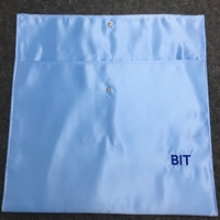 Pochette en satin personnalisée avec logo, sac de rangement anti-poussière pour vêtements, foulards en soie, sac à rabat avec bouton pression pour bijoux