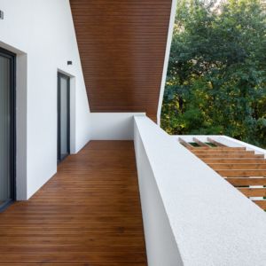 Feuchtigkeitsbeständige Außendeckenplatten mit Natürlicher Holzmaserung, Perfekt für Terrassen, Korridore und Außendach-Dekorationen - Product Image 1