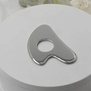 Outil Gua Sha en métal personnalisé, planche <span class=keywords><strong>de</strong></span> raclage en acier inoxydable pour massage du <span class=keywords><strong>visage</strong></span>, appareil <span class=keywords><strong>de</strong></span> soin <span class=keywords><strong>de</strong></span> la peau et <span class=keywords><strong>de</strong></span> beauté - Product Image 3